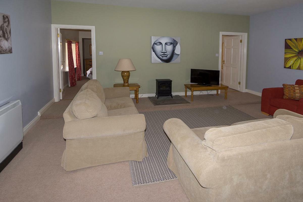 Townley Hall Apartments Slane Bagian luar foto