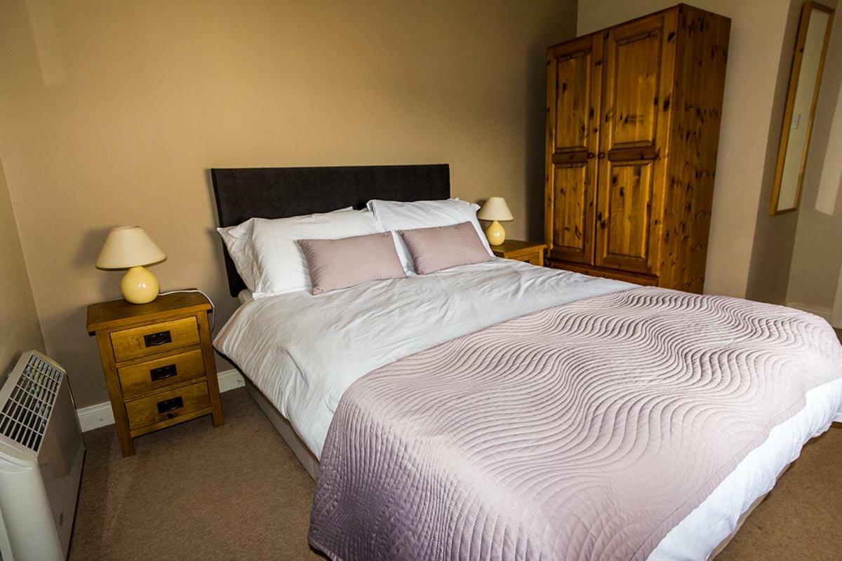 Townley Hall Apartments Slane Bagian luar foto