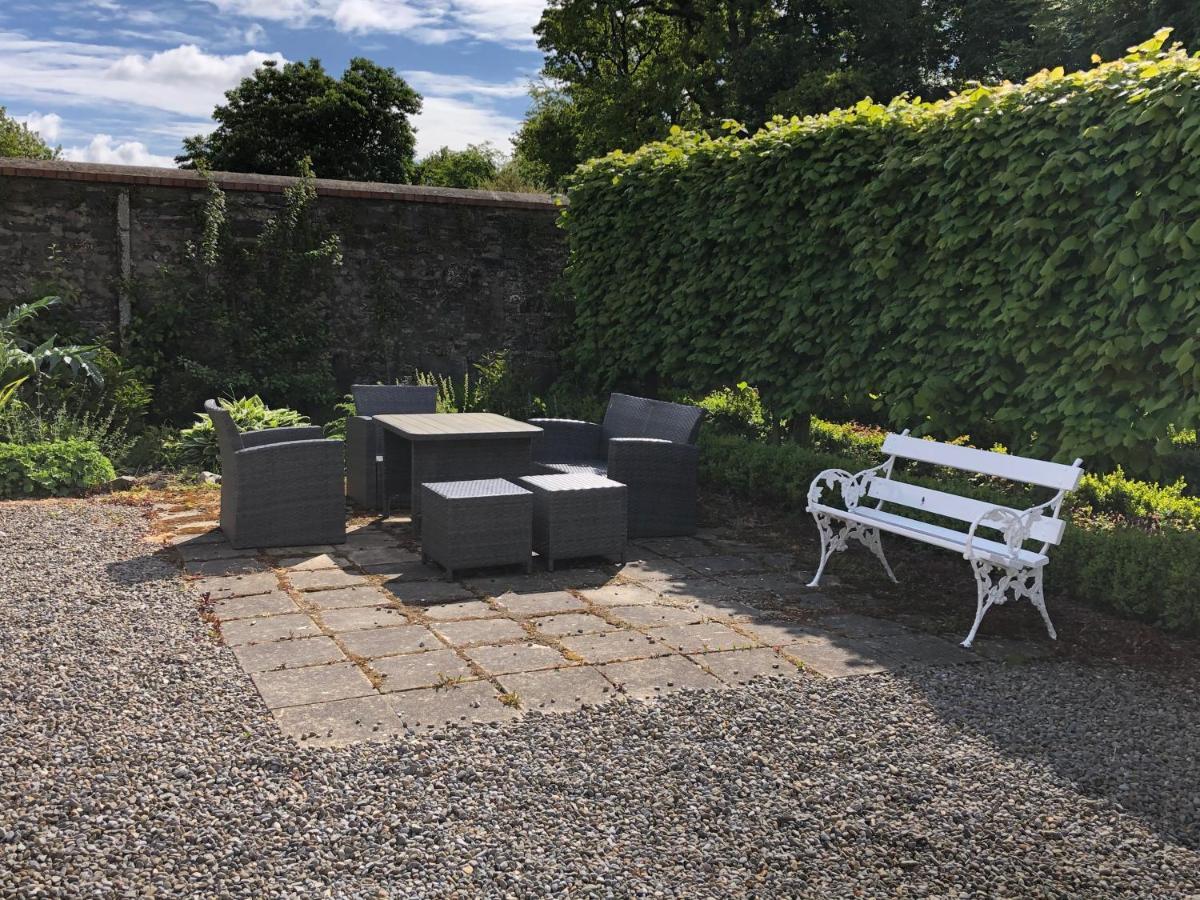 Townley Hall Apartments Slane Bagian luar foto