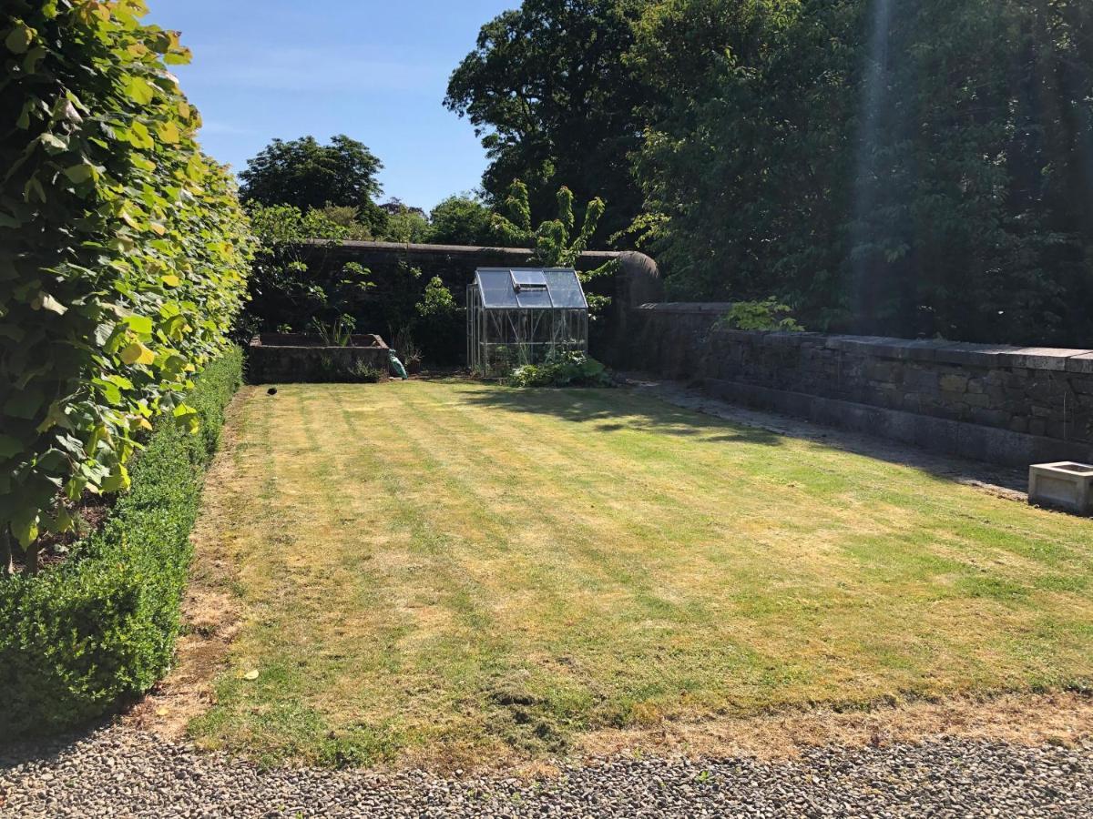 Townley Hall Apartments Slane Bagian luar foto